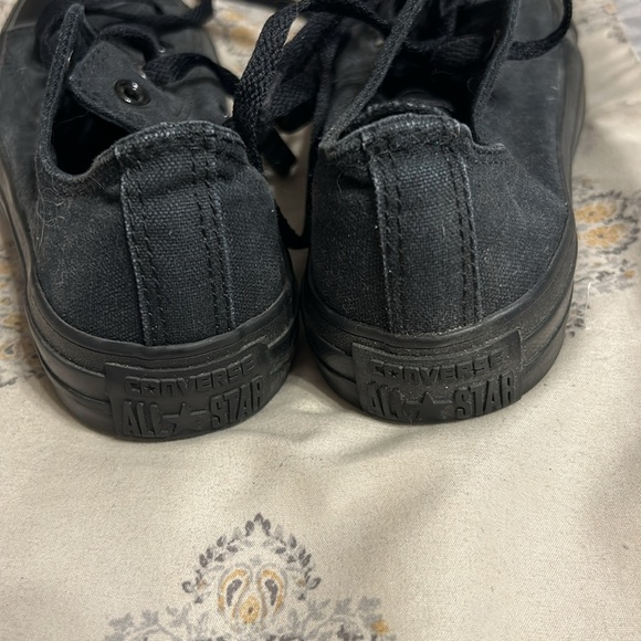Converse black on black sneakers - Picture 3 of 5